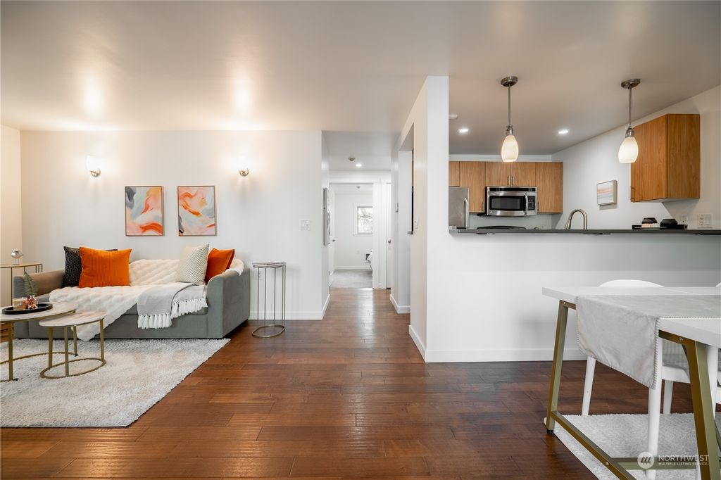 Photo of 15152 NE 82nd Street #104, Redmond, WA 98052 (MLS # 2261238)