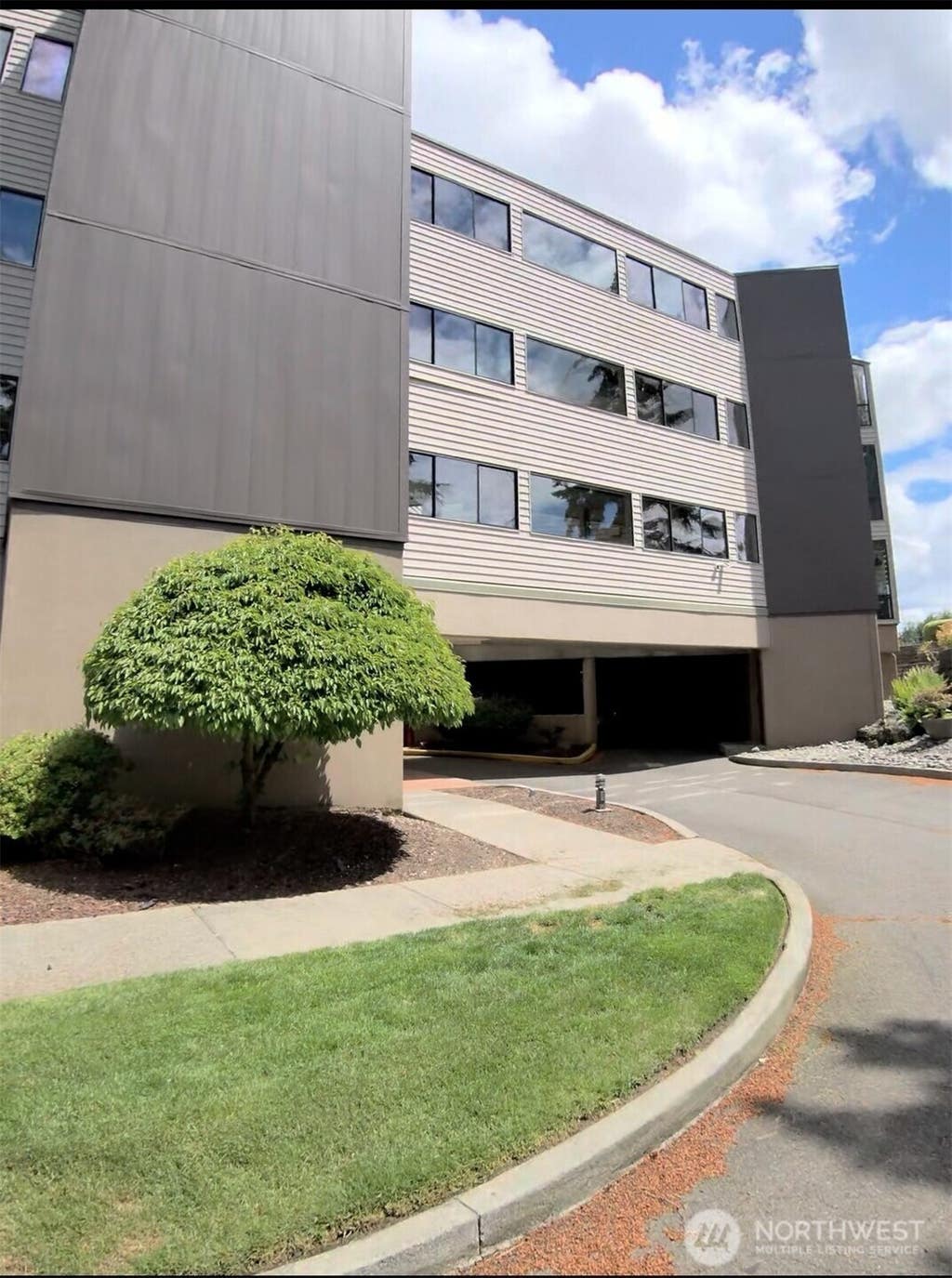 Photo of 2663 S Cedar Street #507, Tacoma, WA 98405 (MLS # 2558045)