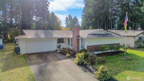 Photo of 2710 Cambridge Drive Dr, Steilacoom, WA 98388 (MLS # 2449735)