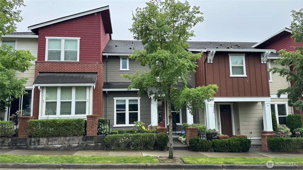 Photo of 1411 NE Hickory Lane, Issaquah, WA 98029 (MLS # 2421959)