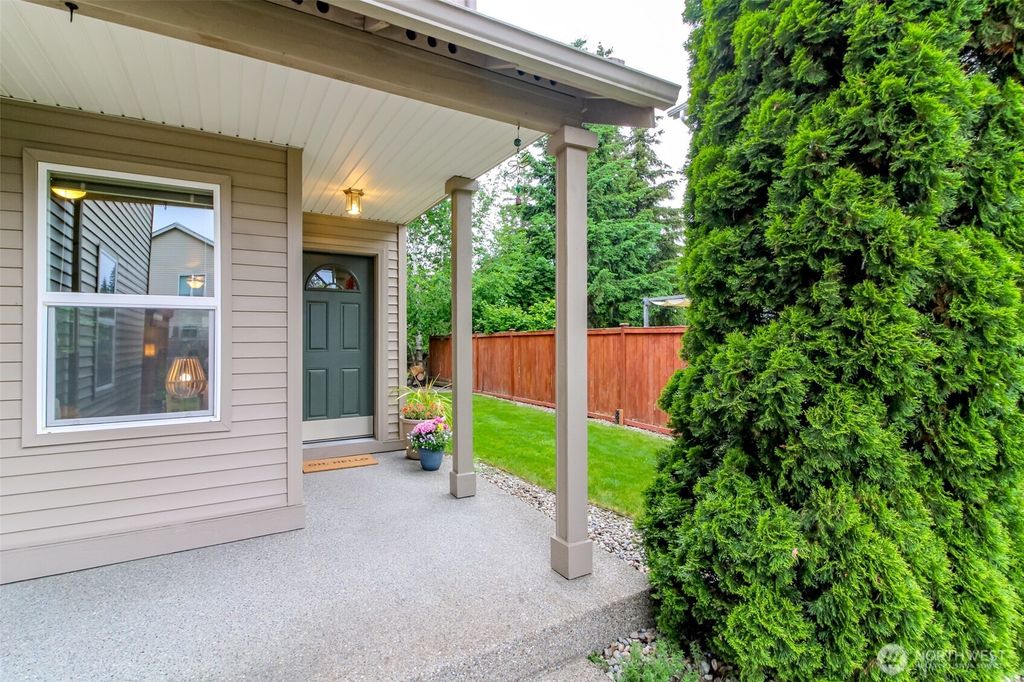 Photo of 21648 SE 297th Terrace, Kent, WA 98042 (MLS # 2529590)