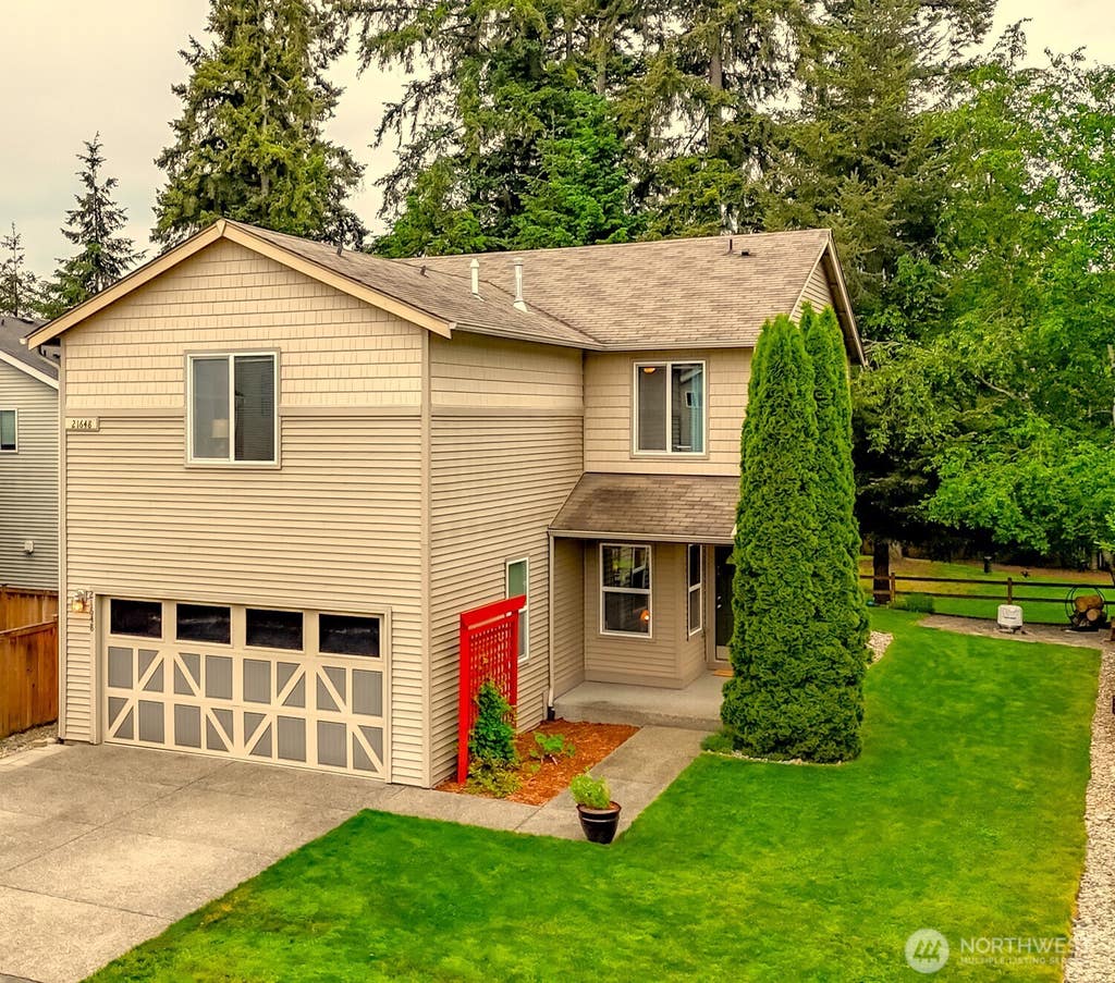 Photo of 21648 SE 297th Terrace, Kent, WA 98042 (MLS # 2529590)