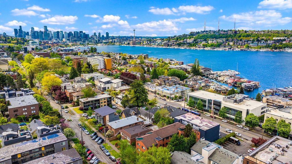 Photo of 2717 Franklin Avenue E #204, Seattle, WA 98102 (MLS # 2229922)