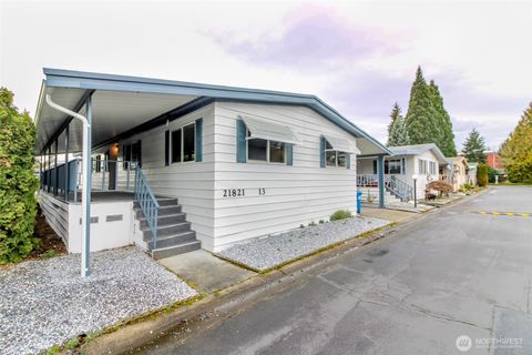 Photo of 21821 107th PL SE Pl #13, Kent, WA 98031 (MLS # 2488993)