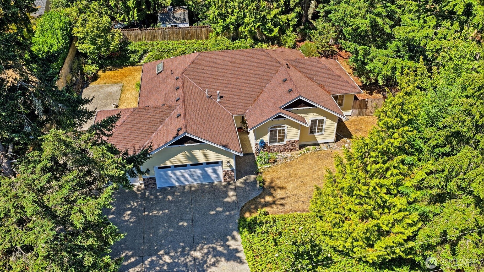 8424 Cirque Drive W