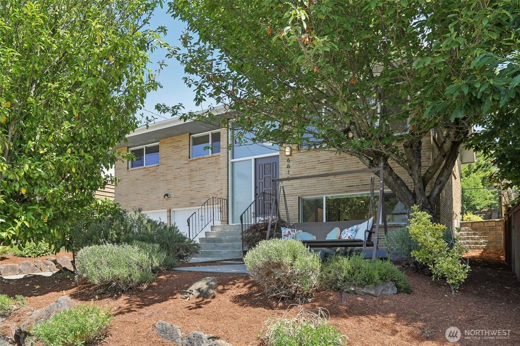 Photo of 6616 49th Avenue S, Seattle, WA 98118 (MLS # 2391508)