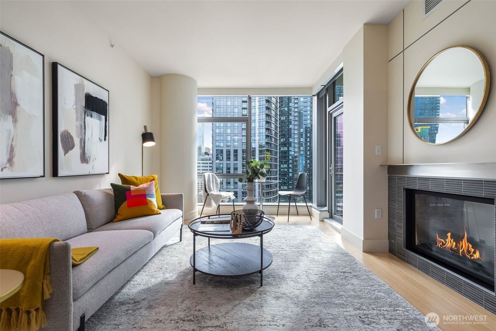 Photo of 820 Blanchard Street #1406, Seattle, WA 98121 (MLS # 2483866)