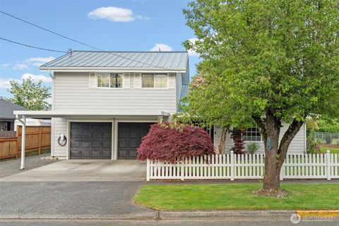Photo of 284 S 2nd Street, Buckley, WA 98321 (MLS # 2522754)