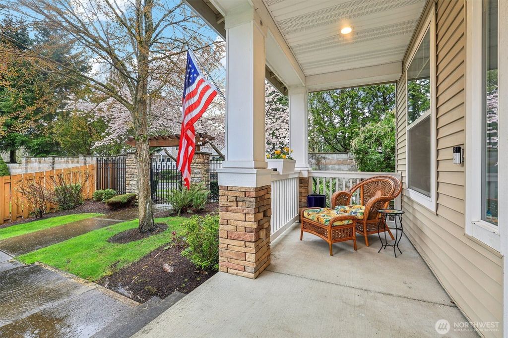 Photo of 6644 Francis Loop SE, Auburn, WA 98092 (MLS # 2499638)