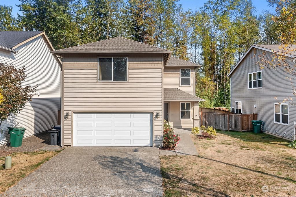 Photo of 7723 86th Avenue NE, Marysville, WA 98270 (MLS # 1956211)