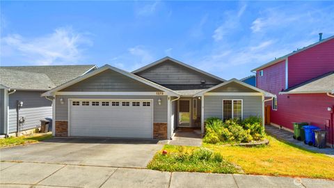 Photo of 1379 NE Big Berry Loop, Oak Harbor, WA 98277 (MLS # 2540166)