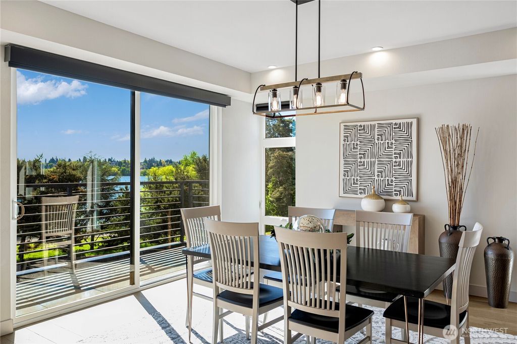 listing image 9369867709785430243