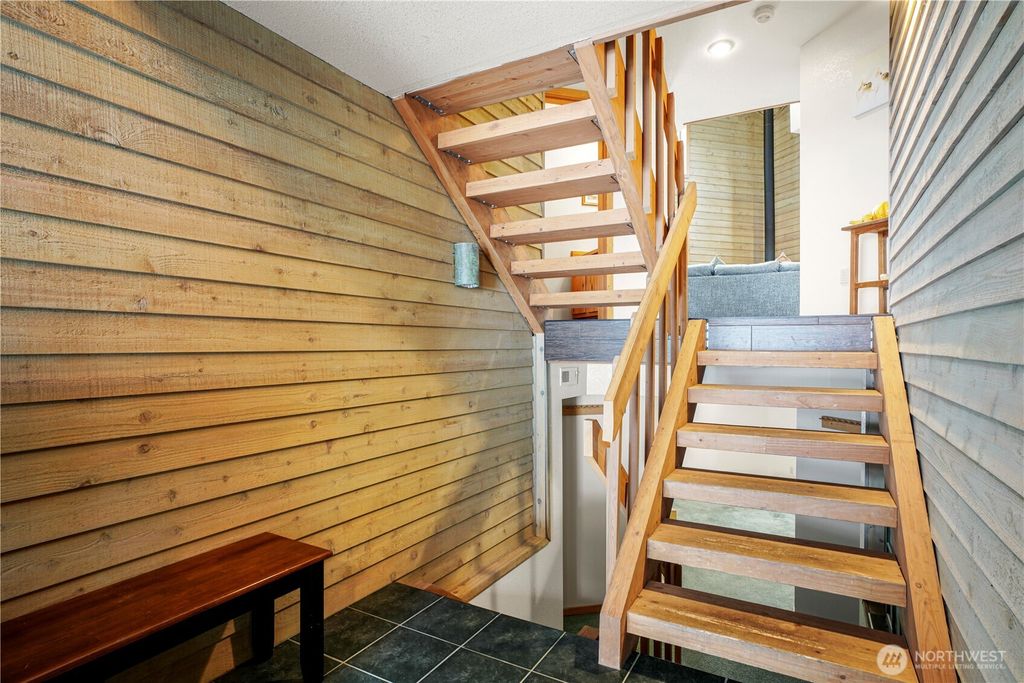 Photo of 180 Chamonix Place, Snoqualmie Pass, WA 98068 (MLS # 2487740)