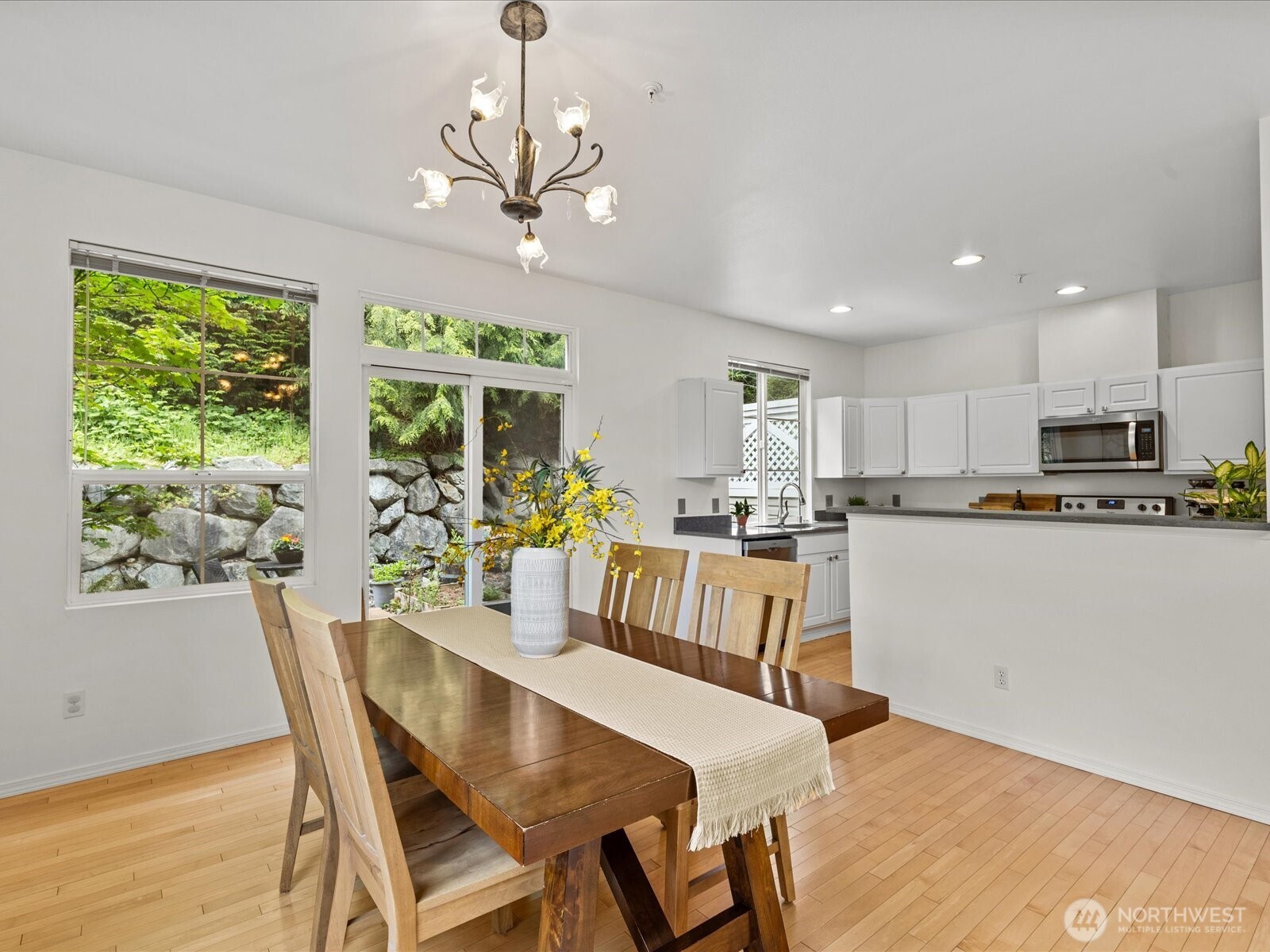 5221 236th Place SE 22-1