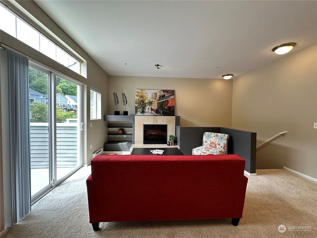 Photo of 21048 40th Place S #J-4, SeaTac, WA 98198 (MLS # 2230406)