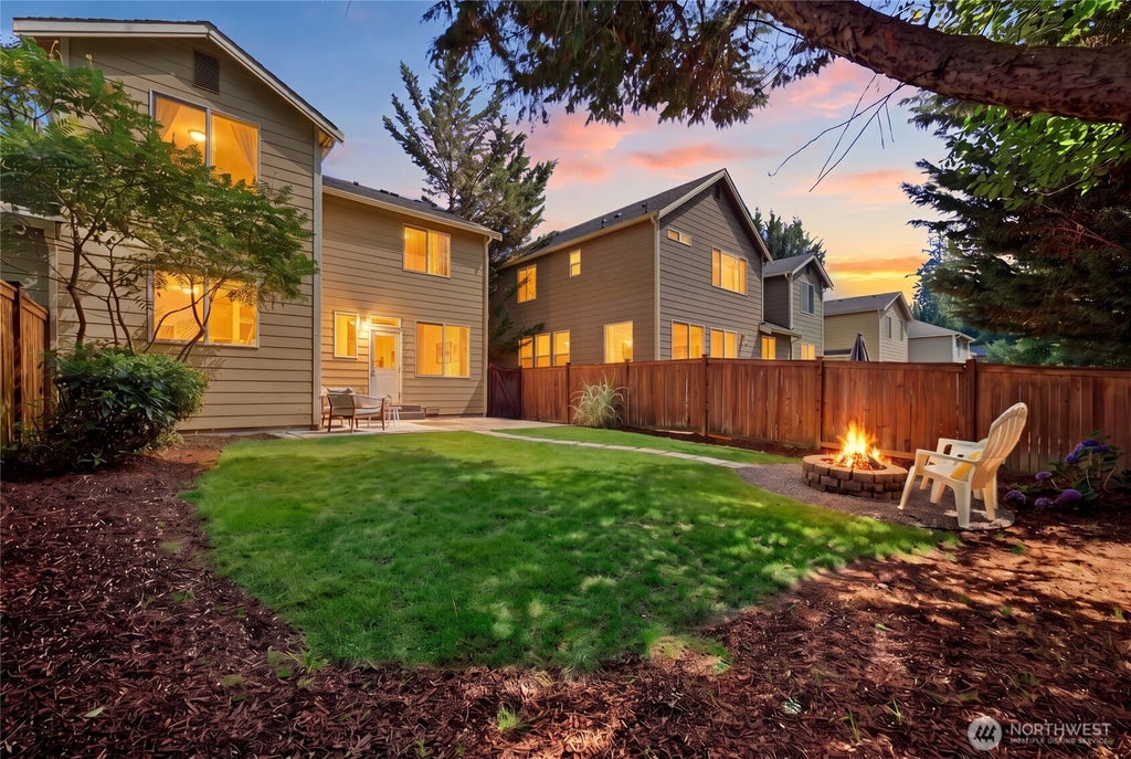 Photo of 8303 233rd Place NE, Redmond, WA 98053 (MLS # 2570902)