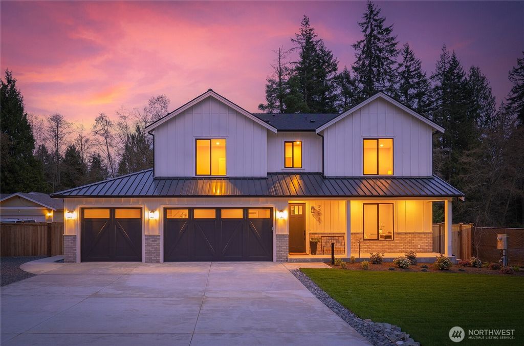 Photo of 22917 102ND AVENUE SE Ave, Woodinville, WA 98077 (MLS # 2496053)