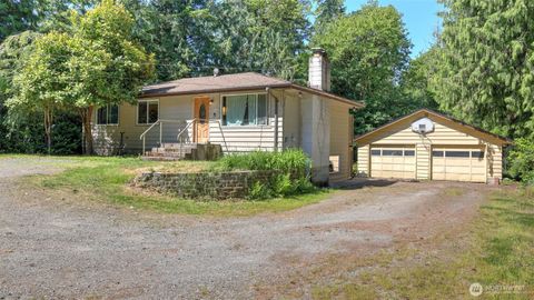 17643 196th Avenue SE Renton WA 98058