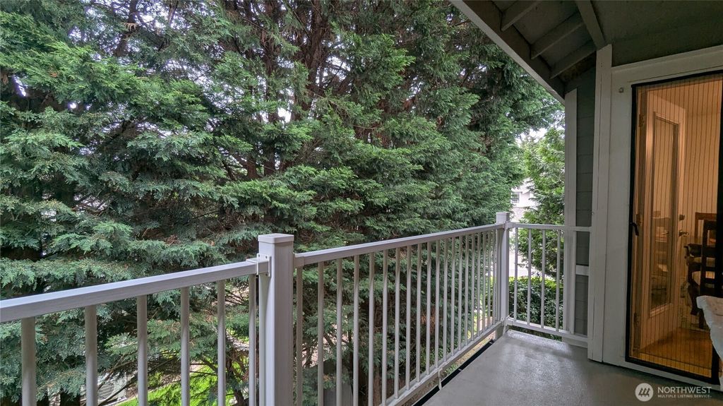 Photo of 2733 143rd Street SW #D, Lynnwood, WA 98087 (MLS # 2518509)