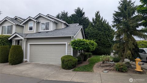 Photo of 2733 143rd Street SW #D, Lynnwood, WA 98087 (MLS # 2518509)