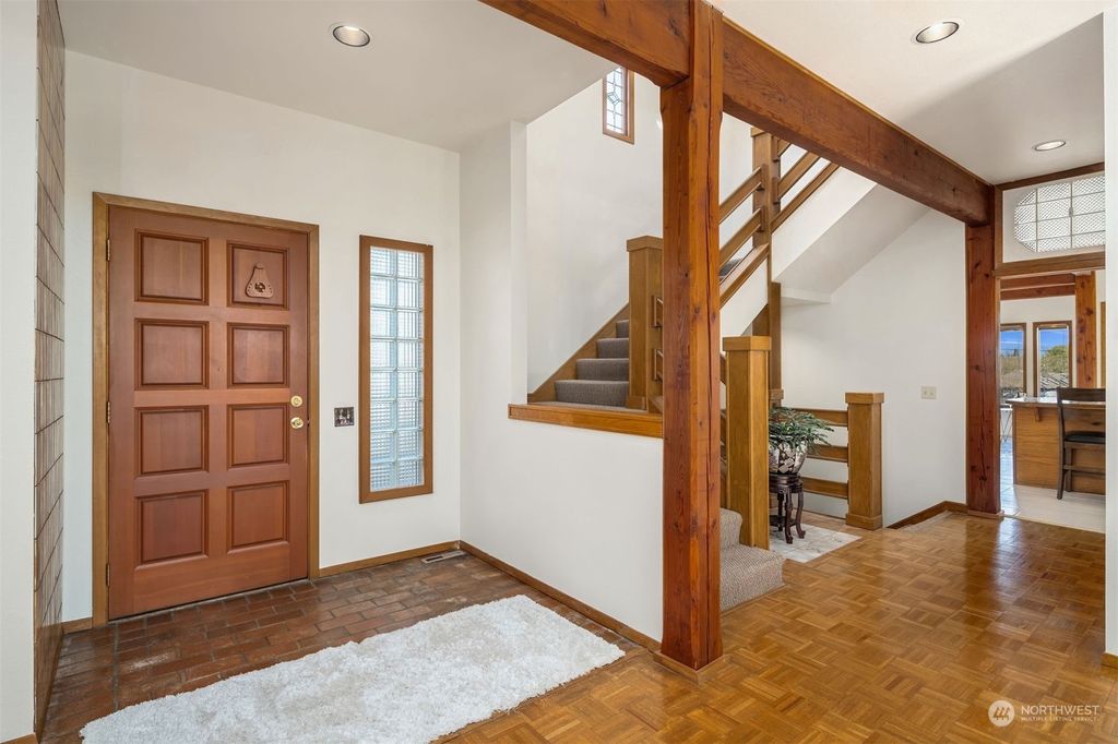 Photo of 517 20th Avenue, Seattle, WA 98122 (MLS # 2234796)