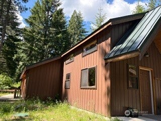 Photo of 19045 Gill Creek RD, Lake Wenatchee, WA 98826 (MLS # 2536767)