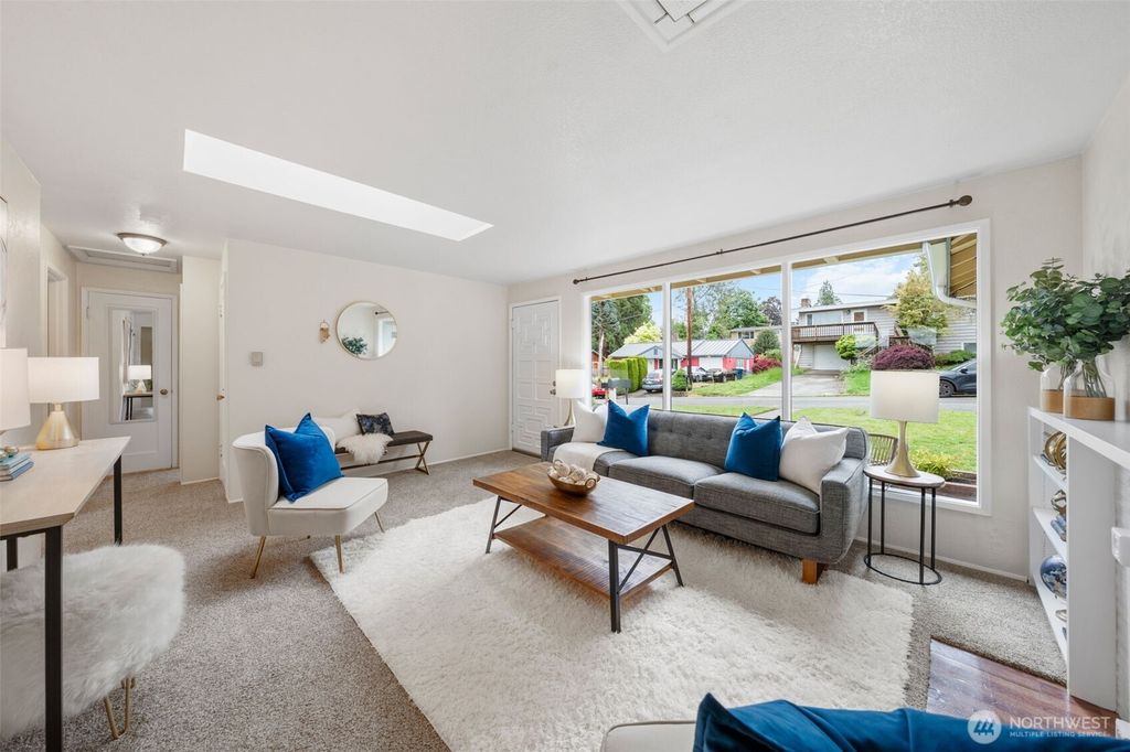 Photo of 8524 S 123rd Place, Seattle, WA 98178 (MLS # 2375119)