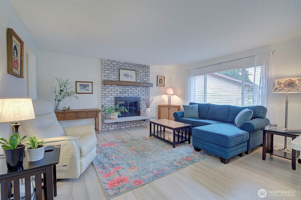 Photo of 3702 201st Place SW, Lynnwood, WA 98036 (MLS # 2470993)