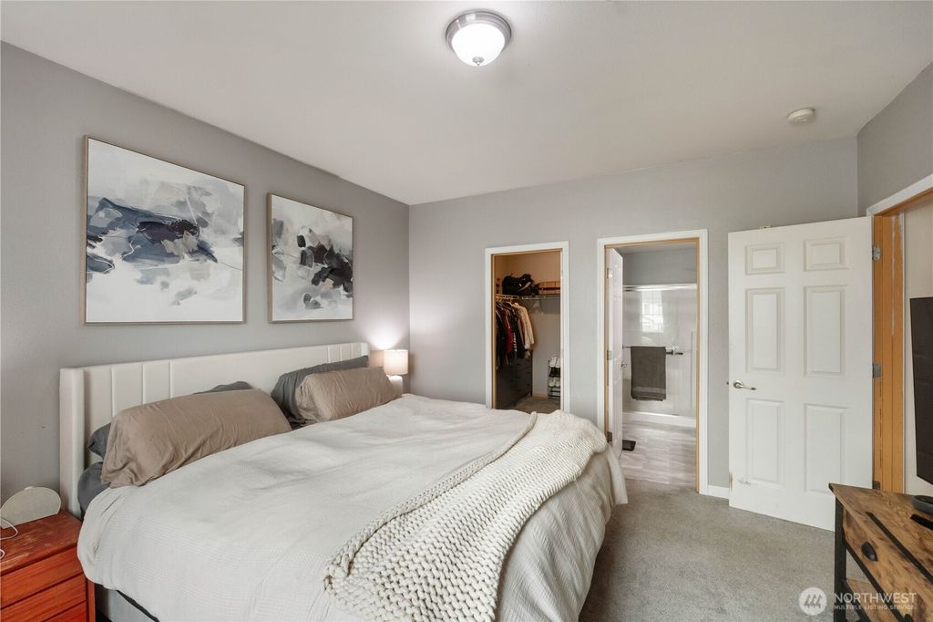 Photo of 10011 186th Street E #241, Puyallup, WA 98375 (MLS # 2468300)