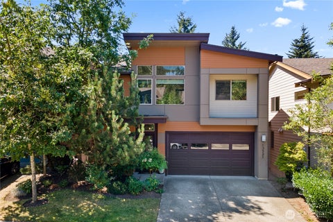Photo of 13521 SE 81st Place, Newcastle, WA 98059 (MLS # 2560605)