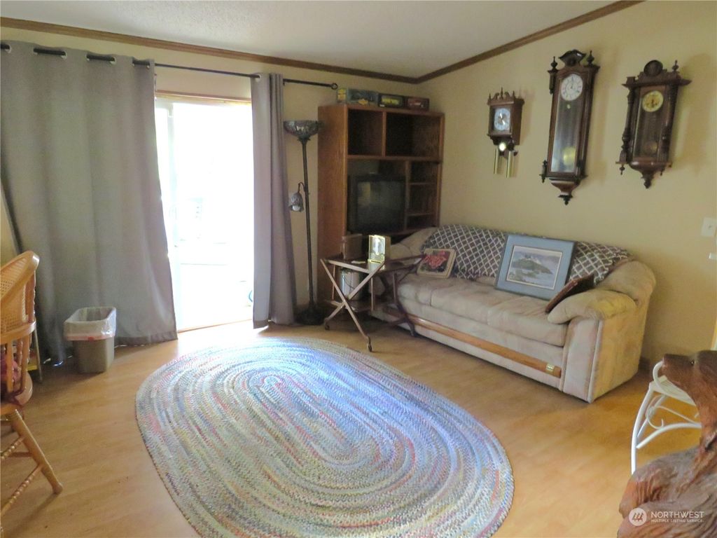 Photo of 5900 64th Street NE #219, Marysville, WA 98270 (MLS # 2316589)