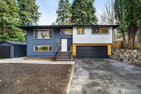 Photo of 11314 25th Avenue SW, Seattle, WA 98146 (MLS # 2458997)