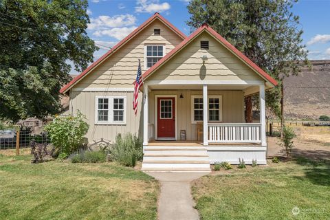 A home in Palisades