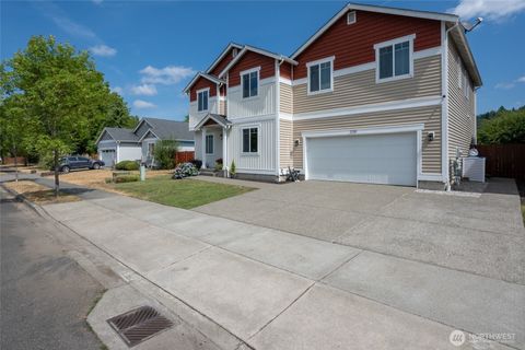 Photo of 1114 Ross Avenue NW, Orting, WA 98360 (MLS # 2417757)