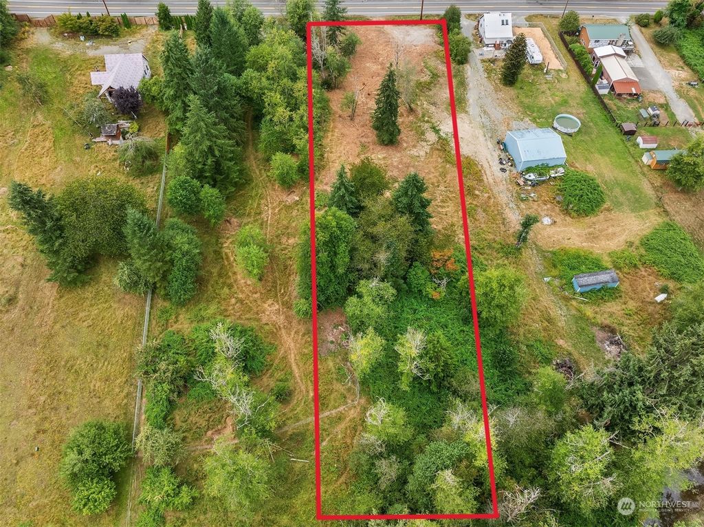 Photo of 210 XX 276th Avenue SE, Maple Valley, WA 98038 (MLS # 2279801)