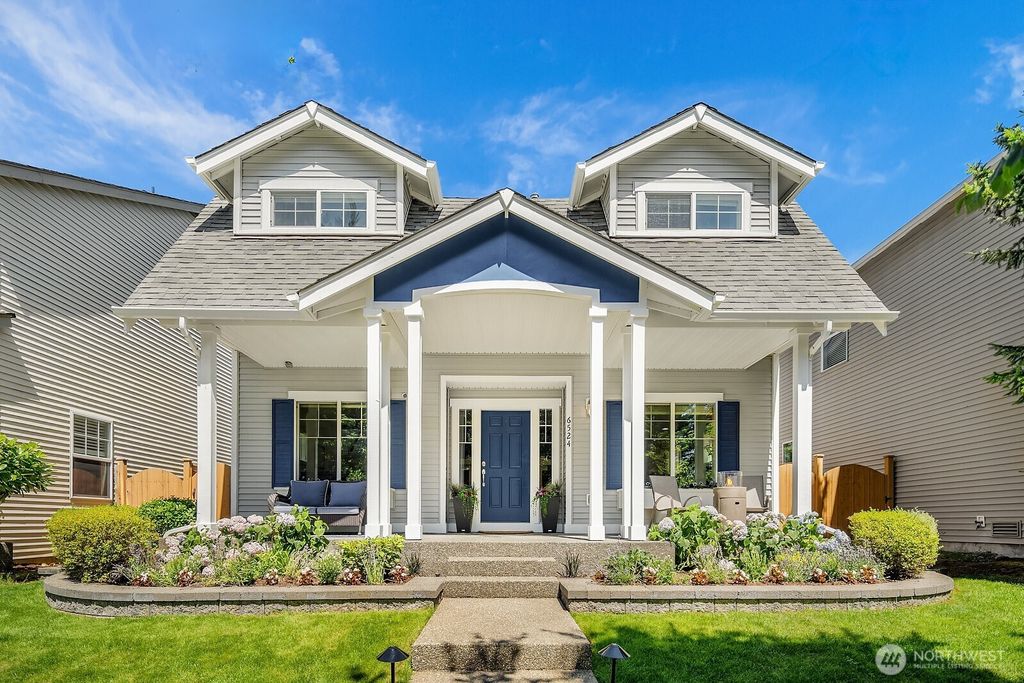 Photo of 6524 Silent Creek Avenue SE, Snoqualmie, WA 98065 (MLS # 2405387)