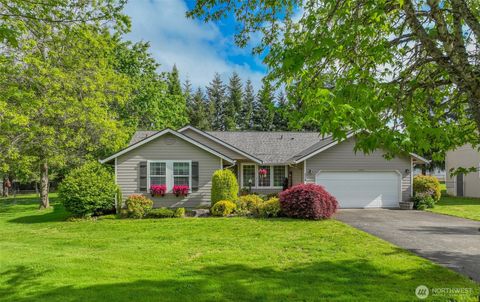 Photo of 119 Stone Way, Chehalis, WA 98532 (MLS # 2528307)