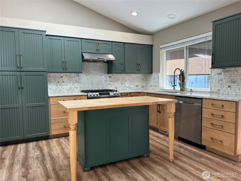 20810 80th Ave Ct E