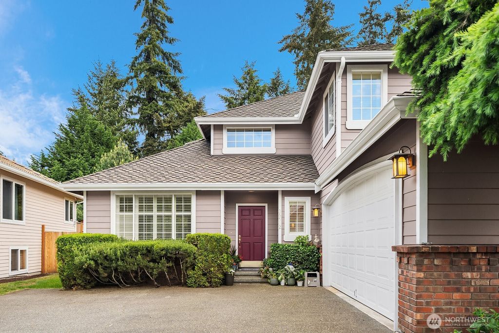 Photo of 36912 17th Avenue S, Federal Way, WA 98003 (MLS # 2392153)