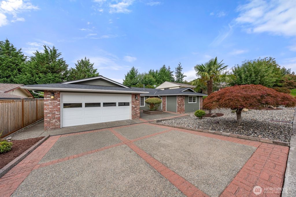 Photo of 1731 Jones Drive SE, Renton, WA 98055 (MLS # 2423752)