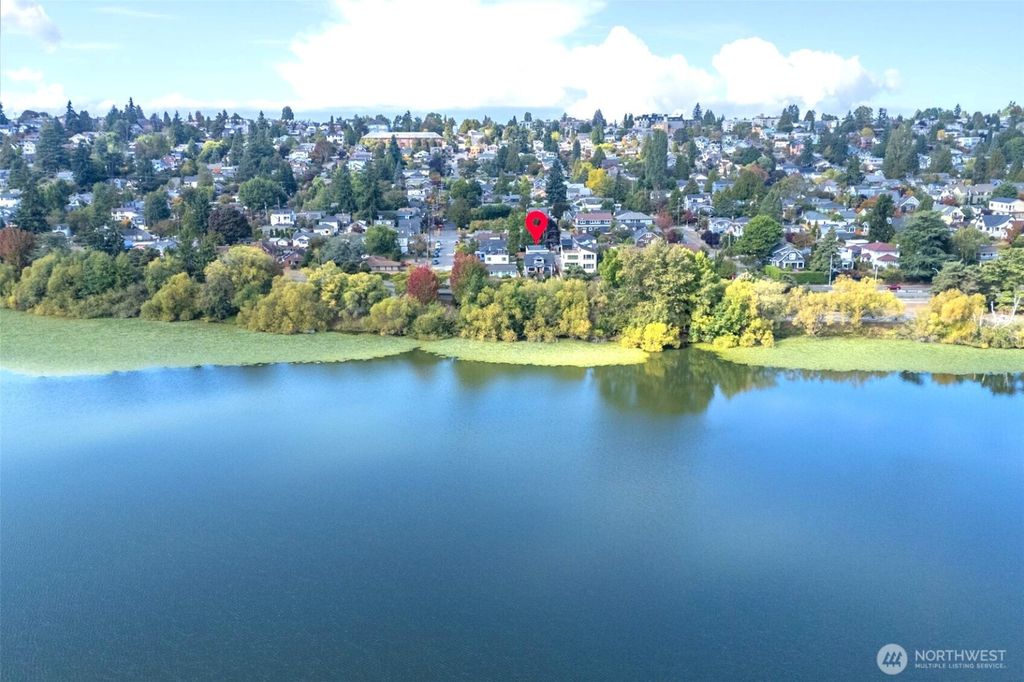 Photo of 6709 Aurora Avenue, Seattle, WA 98103 (MLS # 2525110)