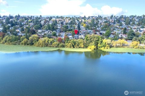Photo of 6709 Aurora Avenue, Seattle, WA 98103 (MLS # 2525110)