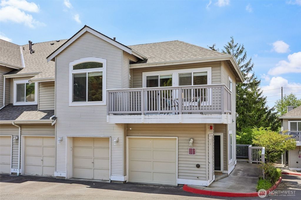 Photo of 440 S 51st Court #B303, Renton, WA 98055 (MLS # 2525667)