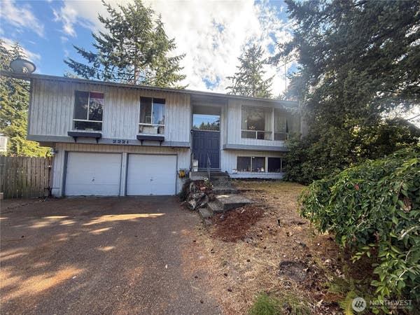 2221 SW 306th Pl, Federal Way, WA, 98023