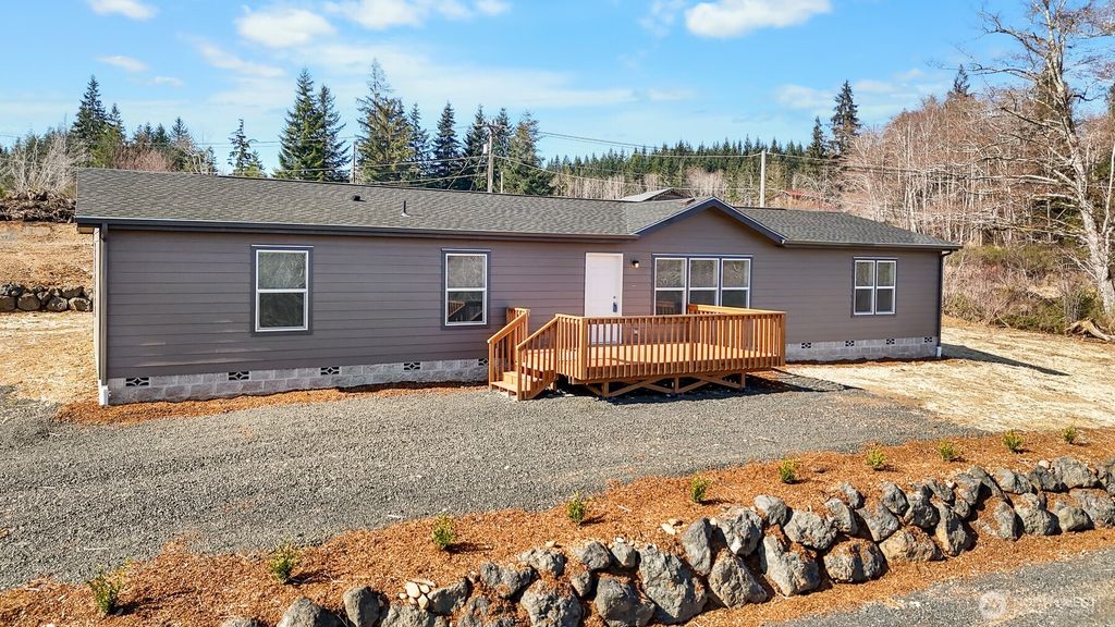 Photo of 11 W Highland Y Road, Shelton, WA 98584 (MLS # 2487222)