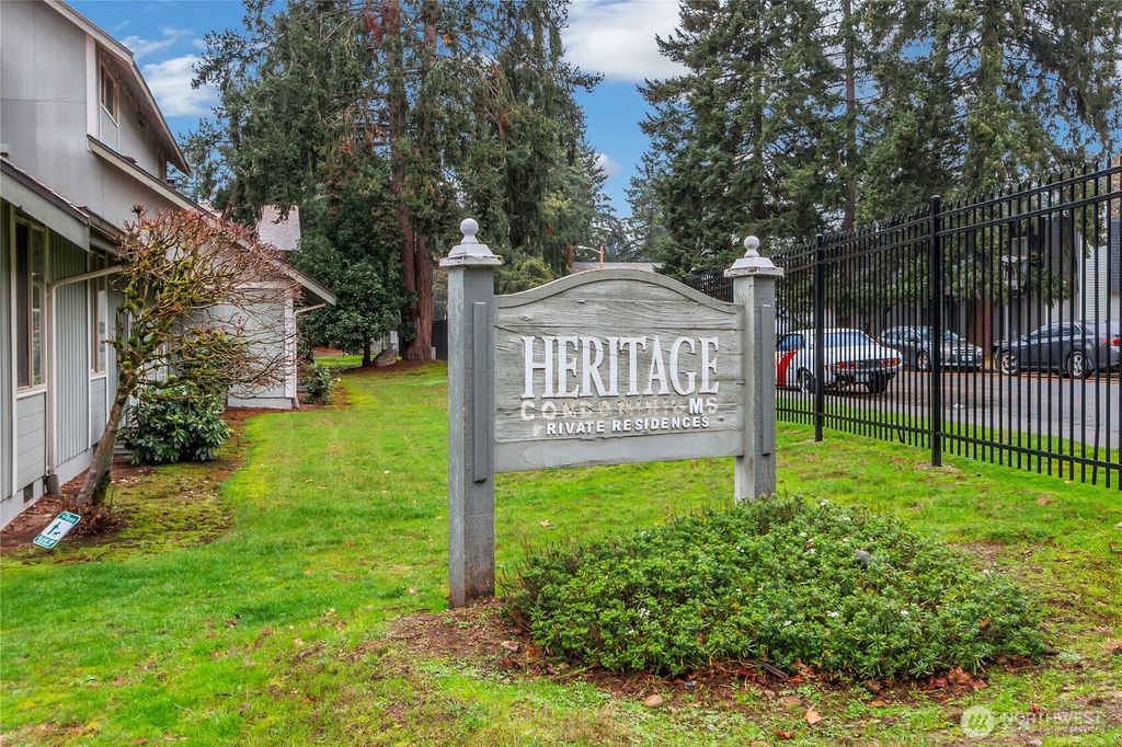 Photo of 127 S 340th Street #A, Federal Way, WA 98003 (MLS # 2447258)