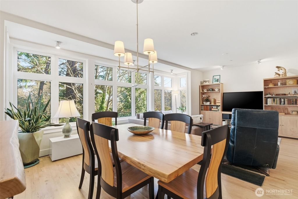 Photo of 400 Winslow Way E #280, Bainbridge Island, WA 98110 (MLS # 2463396)