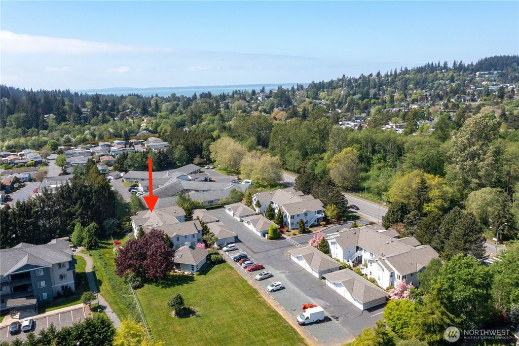 Photo of 2704 Old Fairhaven Parkway #1D, Bellingham, WA 98225 (MLS # 2519423)
