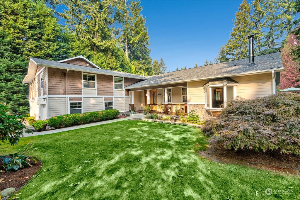 Photo of 15624 NE 164th Street, Woodinville, WA 98072 (MLS # 2008169)