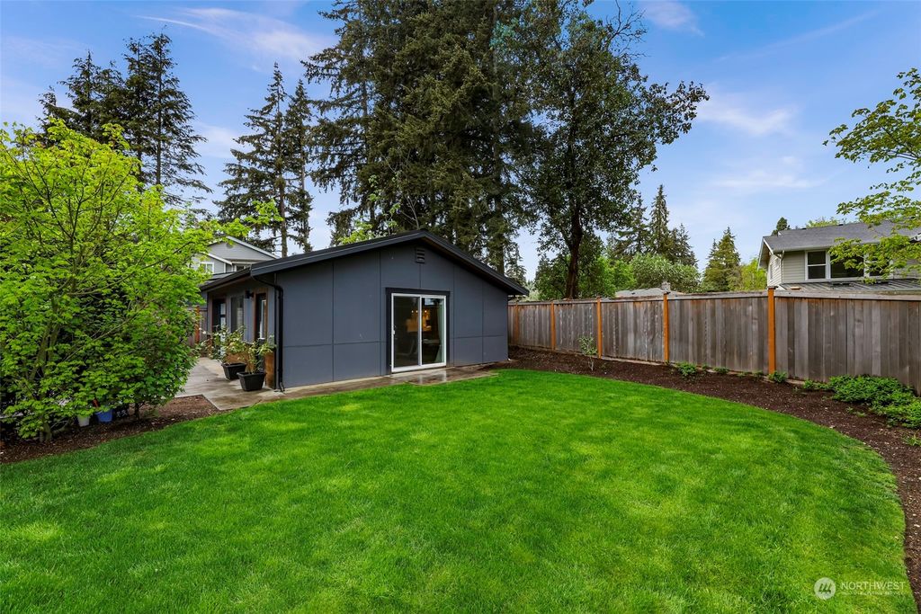 Photo of 4083 156th Avenue SE, Bellevue, WA 98006 (MLS # 2230980)